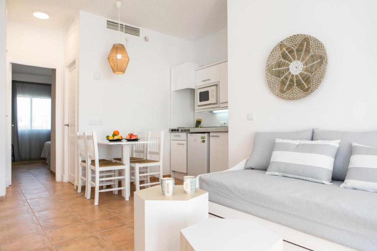 RVHotels Sea Club Menorca Cala'N Blanes  Exterior foto